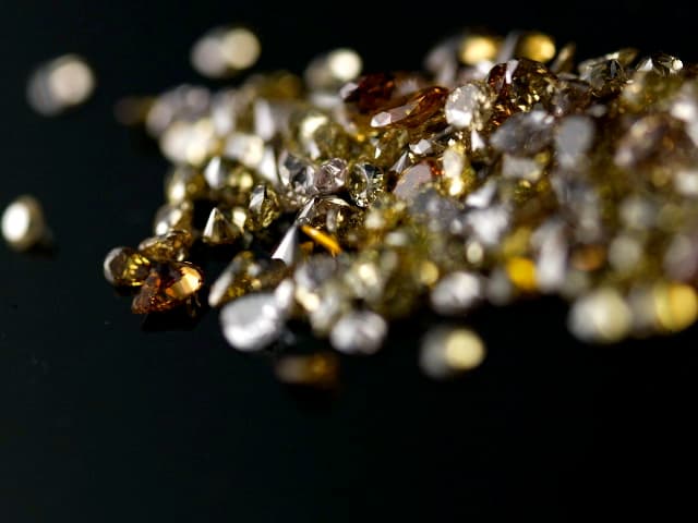 Natural Fancy Colored Diamonds Collection